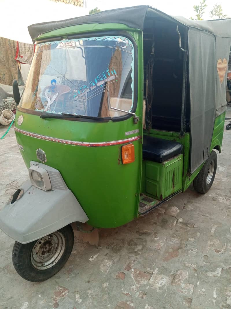 auto rickshaw 1
