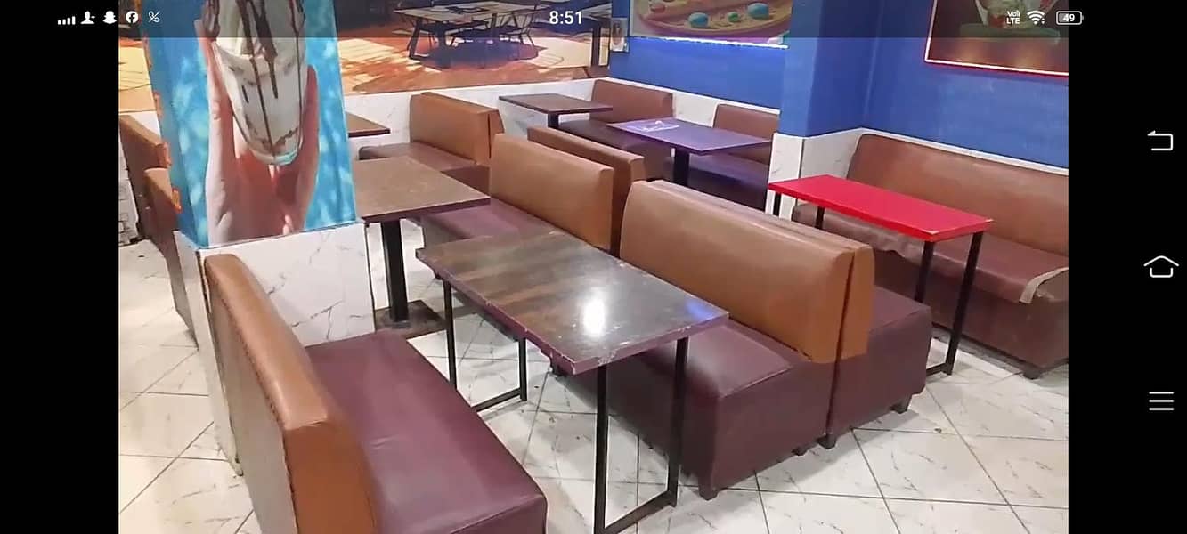 Restaurant sofa 0