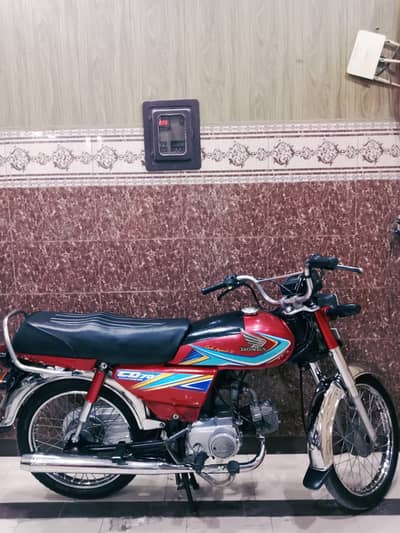 Honda cd 70 total original bike