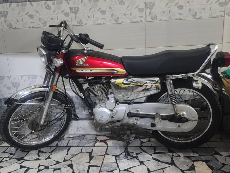 Honda 125 Selfstart 0