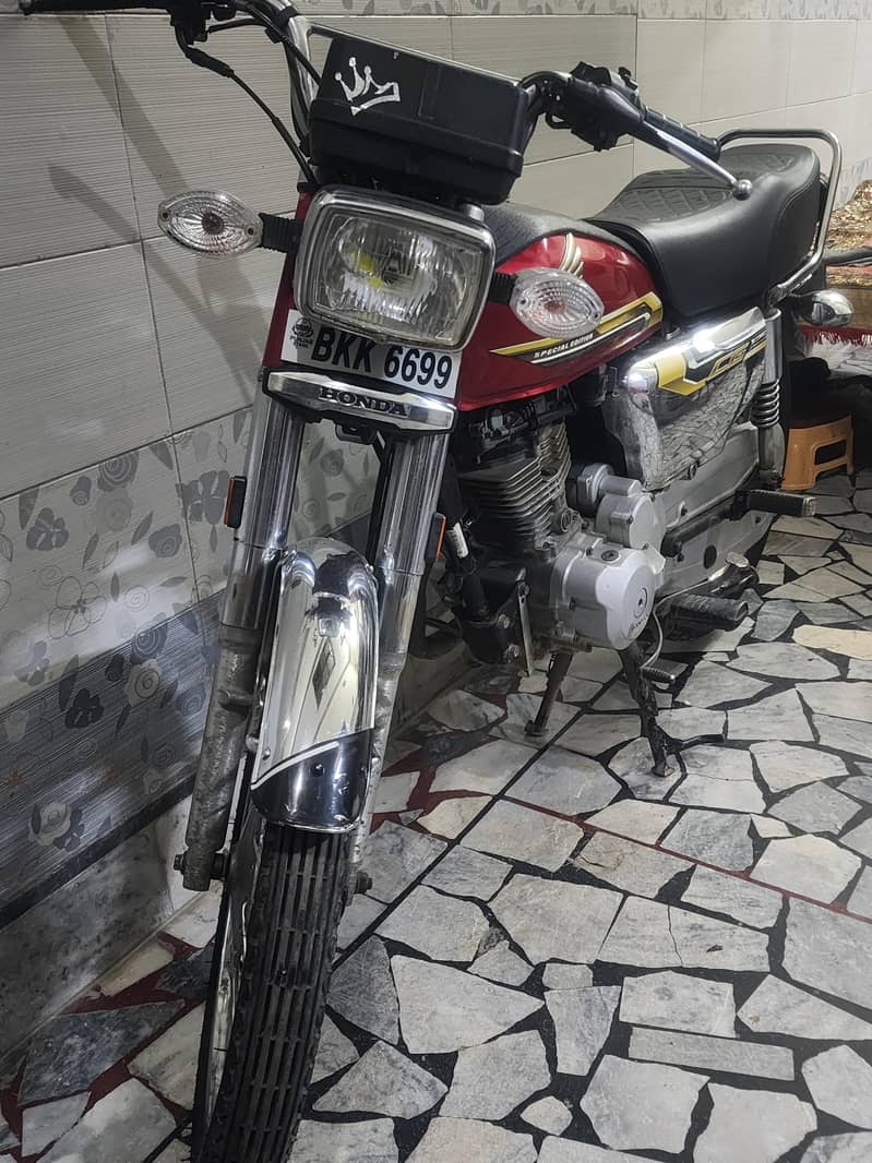 Honda 125 Selfstart 2