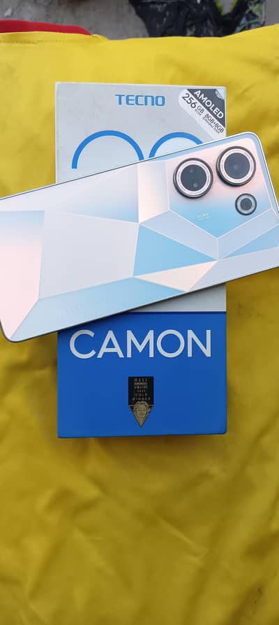 Tecno CAMON 20