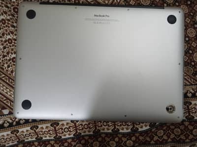 Apple MacBook Pro A1502 available for sale. Laptop is currently not tu