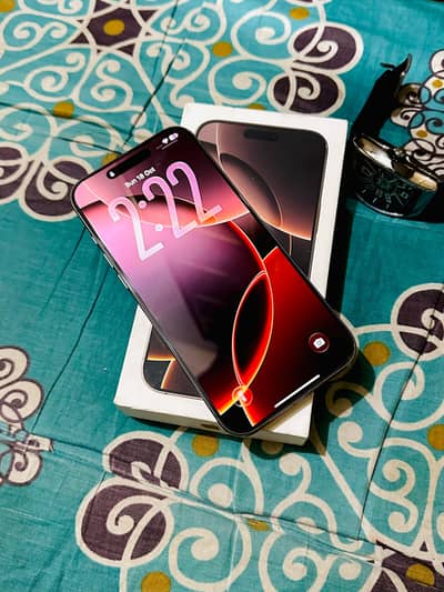Apple iPhone 16 Pro Max