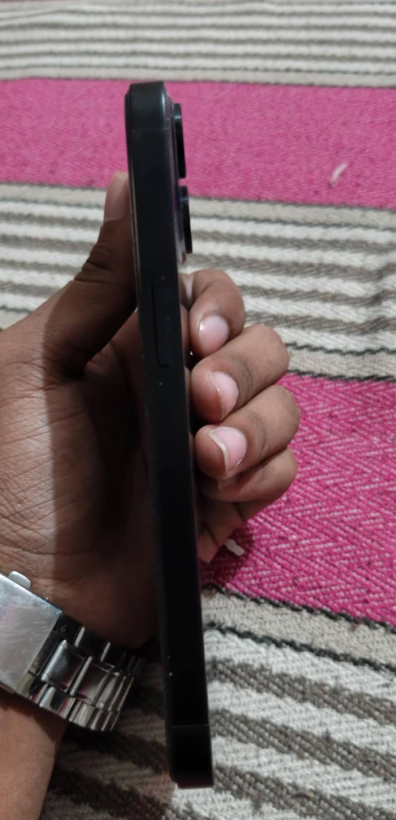 Apple iPhone 13 2