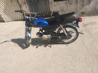 Honda 70 hai 1990 model hai