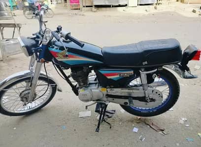 Honda 2005 model totally geneun bike for sale