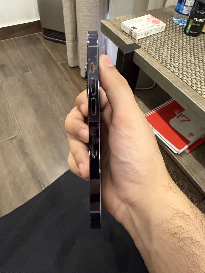 IPHONE 14 PRO 5