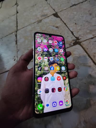 LG V60 ThinQ 5G urgent sell final price