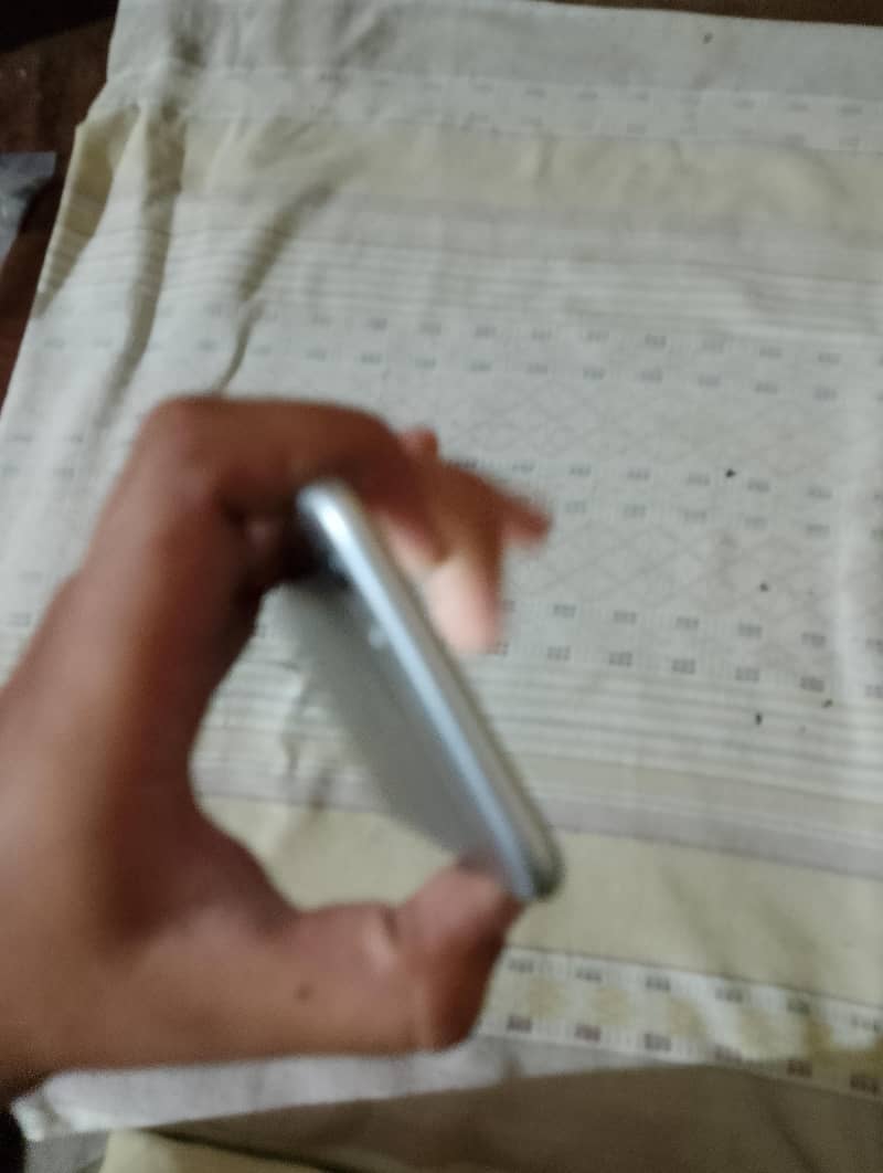 Apple iPhone 6 2