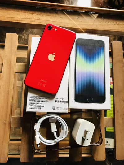 iPhone SE (official PTA) urgent Sale. 03/09/10/18/123