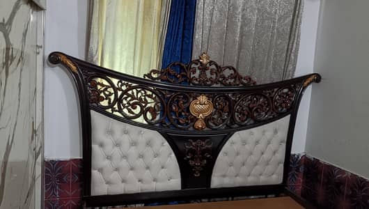 Elegant Wooden Bedroom Furniture Bed Set for Sale
