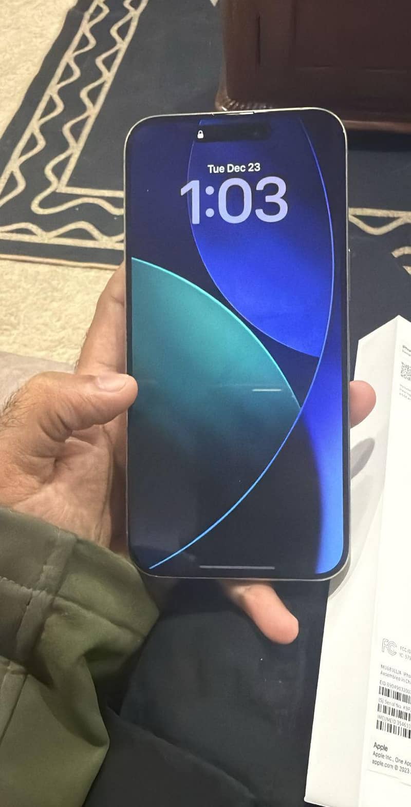 Apple iPhone 15 Pro Max 2