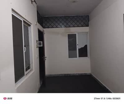 1 Bedroom Unfurnished Apartment Available For Rent In E11 2