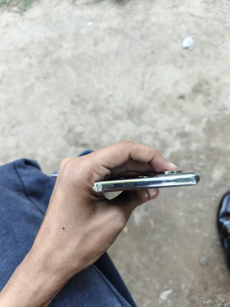 tecno camon 40 pro 1