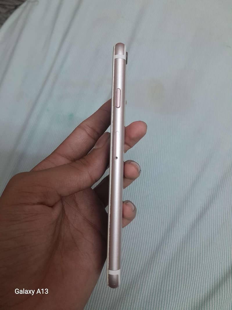 iPhone 6S 5