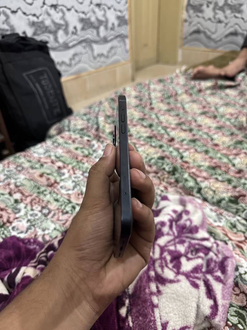 iphone 12 jv 0