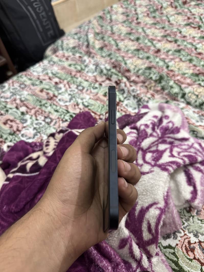 iphone 12 jv 6
