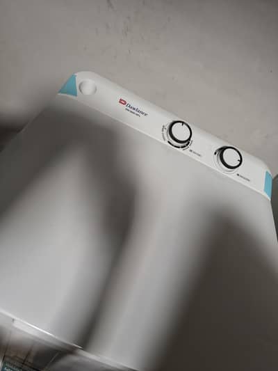 Dawlance DW 9200 WFL Single Tub Washing Machine 12 KG jumbo Tub