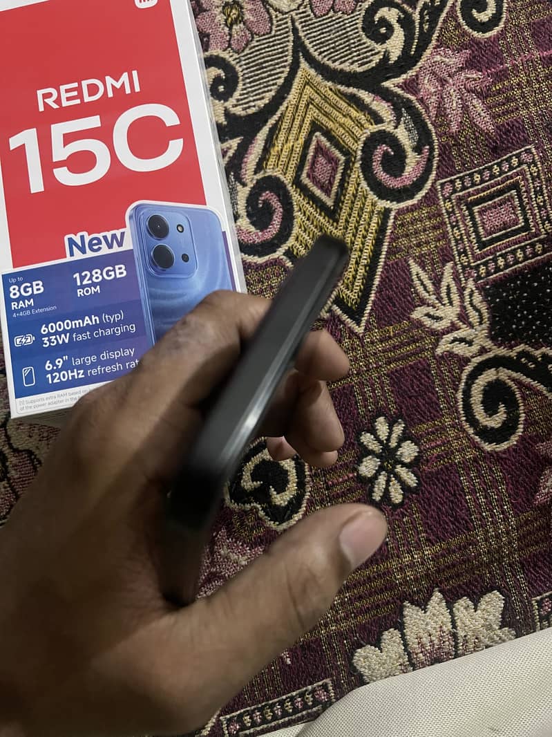Realme C15 1