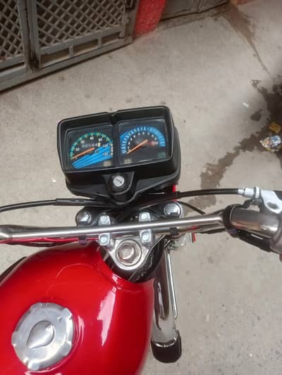 Honda 125 2006 model