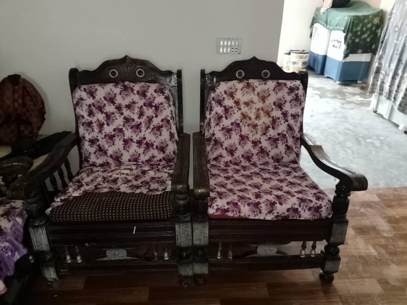 5 sister sofa 2