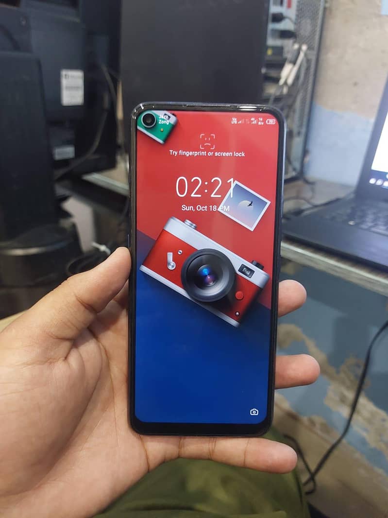 Tecno Pova 5