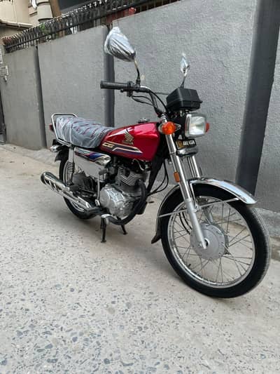 Honda 125 Special Edition 2024