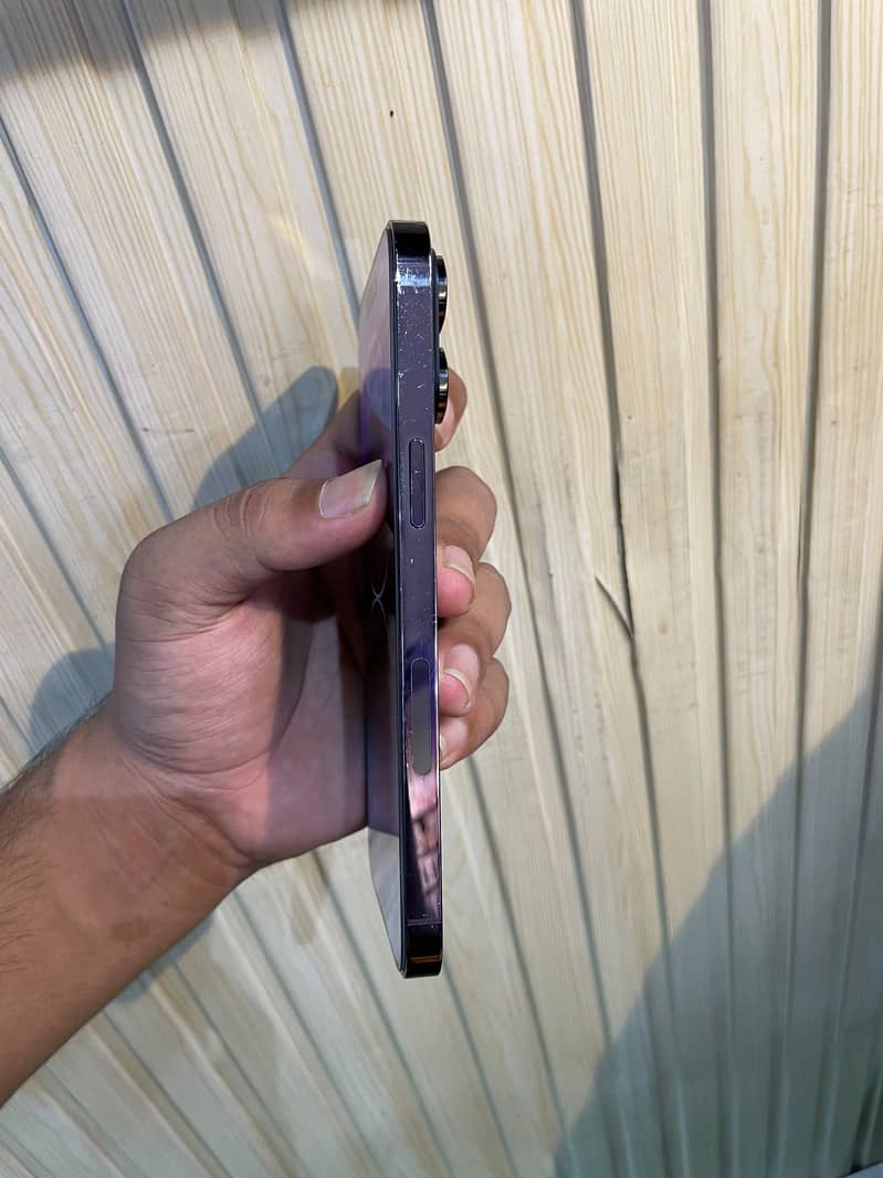 iPhone 14 Pro Max 3