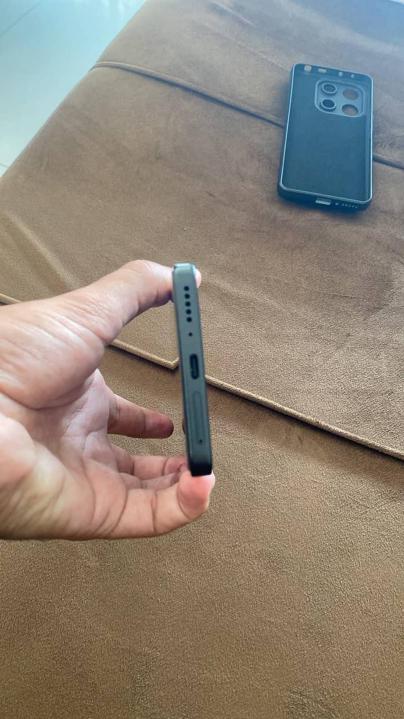 Xiaomi Redmi Note 13 2