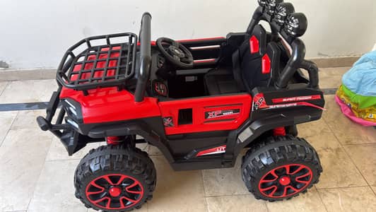 Battery operated toy car with remote