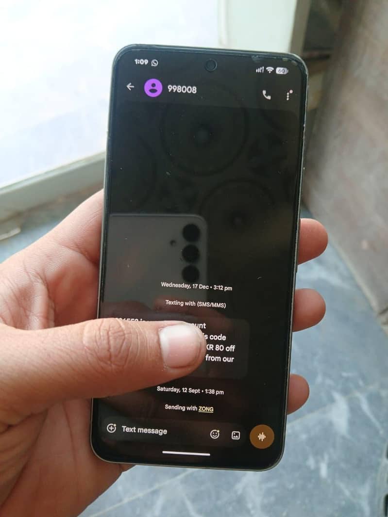 Google Pixel 8 2