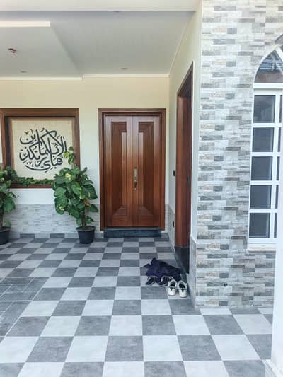 G-13/2 St 43 Brand New Double Storey 30x60 For Sale