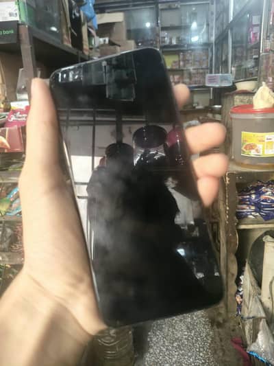 Realme C12 Saman Dabba hai