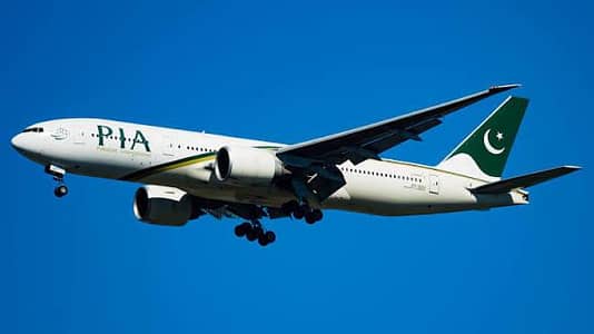 Immediately Female Airhostess, Cabin Crew and Airport Staff