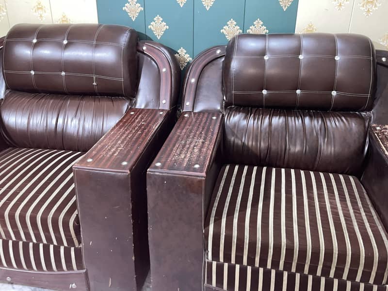 2 seater Sofa set 3