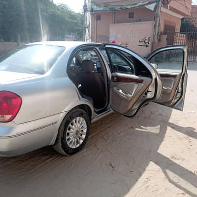 Nissan Sunny 2009