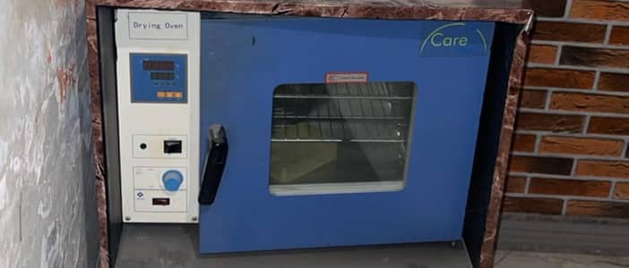 Drying Oven DHG-9030A (30-LTR)