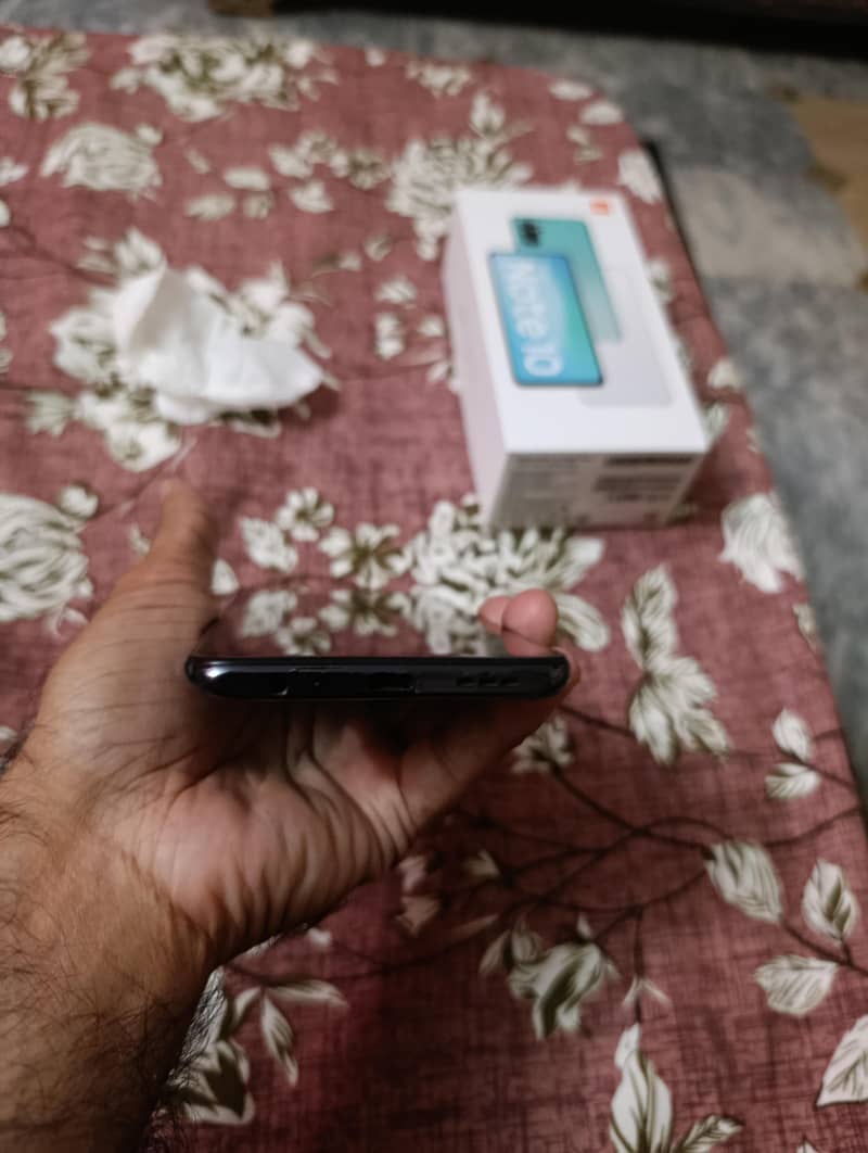 Xiaomi Redmi Note 10 2