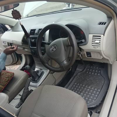 Toyota Corolla GLI 2010