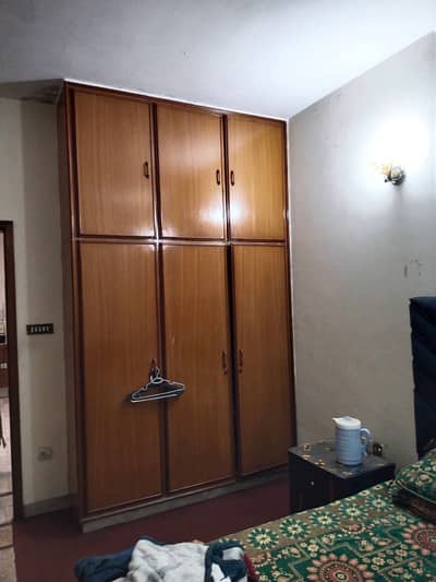 FaSAL TWON C BLOCK 7 MARLA UPER PORTION 2 BAD FULLY MARBLE FOR RENT