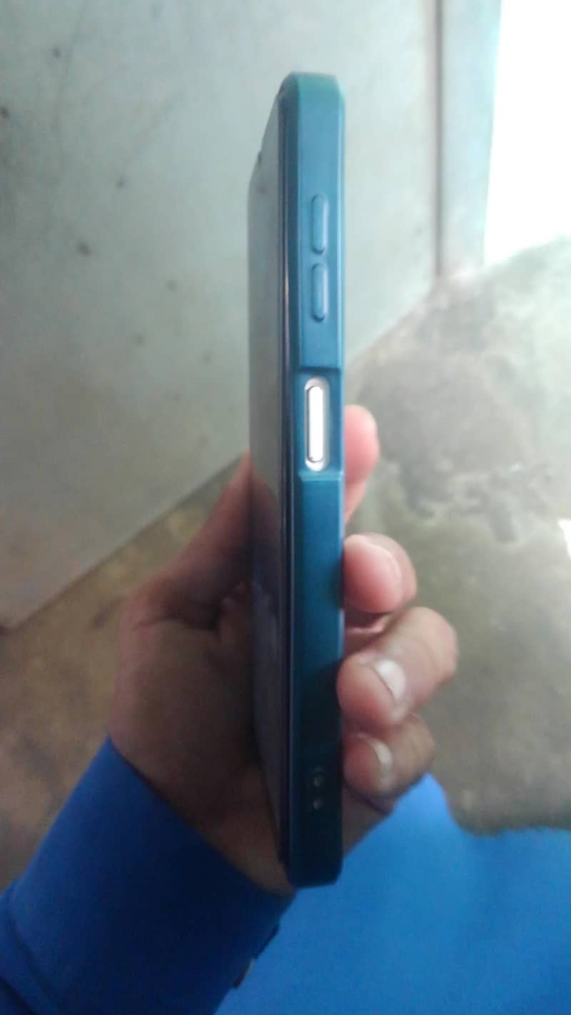 Samsung Mobile A22 3