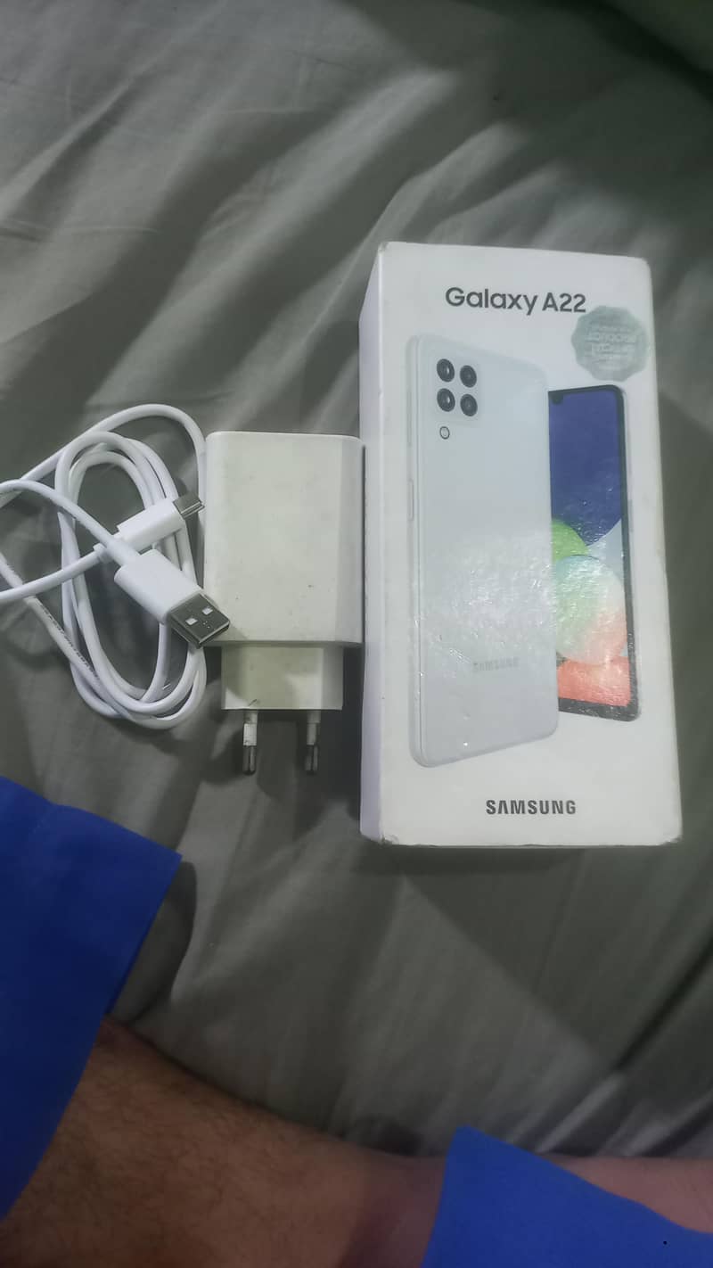 Samsung Mobile A22 8