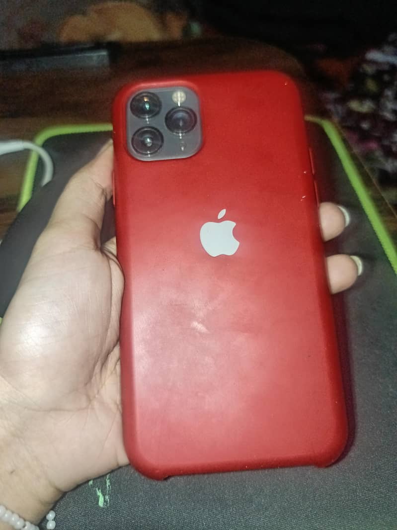 Apple iPhone 11 Pro 0