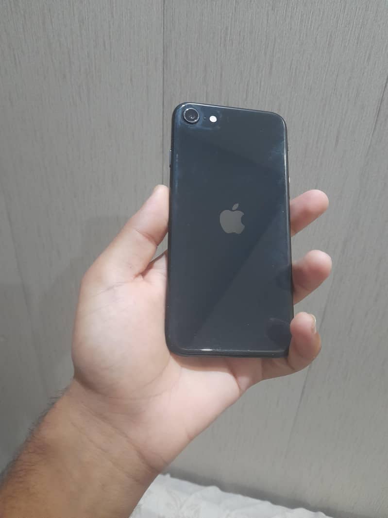 Apple iPhone SE 0