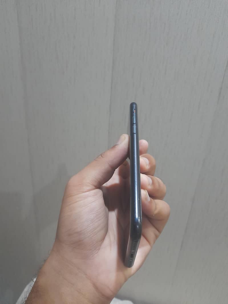 Apple iPhone SE 1