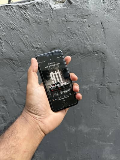 Apple iPhone SE 2020