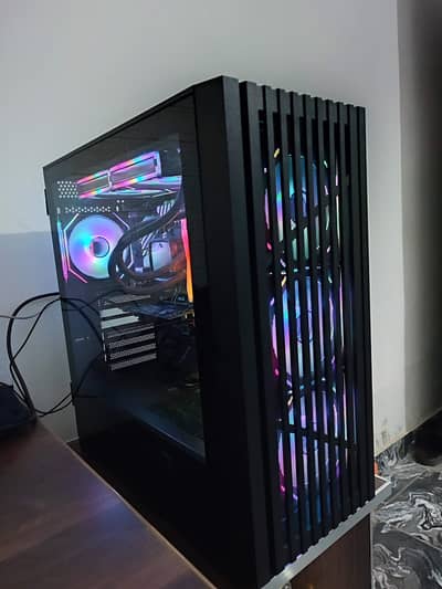 Ryzen 5 5600 | X570 | 32GB RGB RAM | 240mm AIO | 700W Modular | No GPU