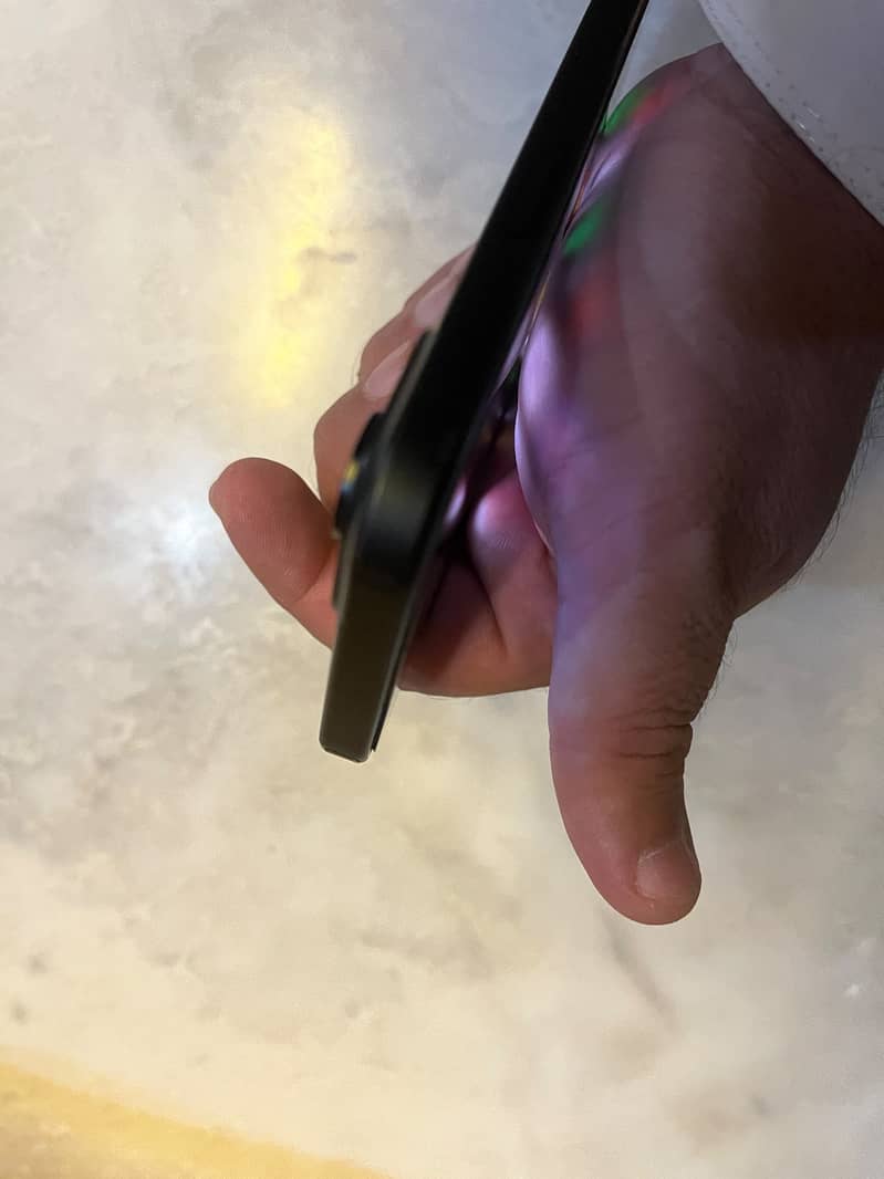 Apple iPhone 15 6