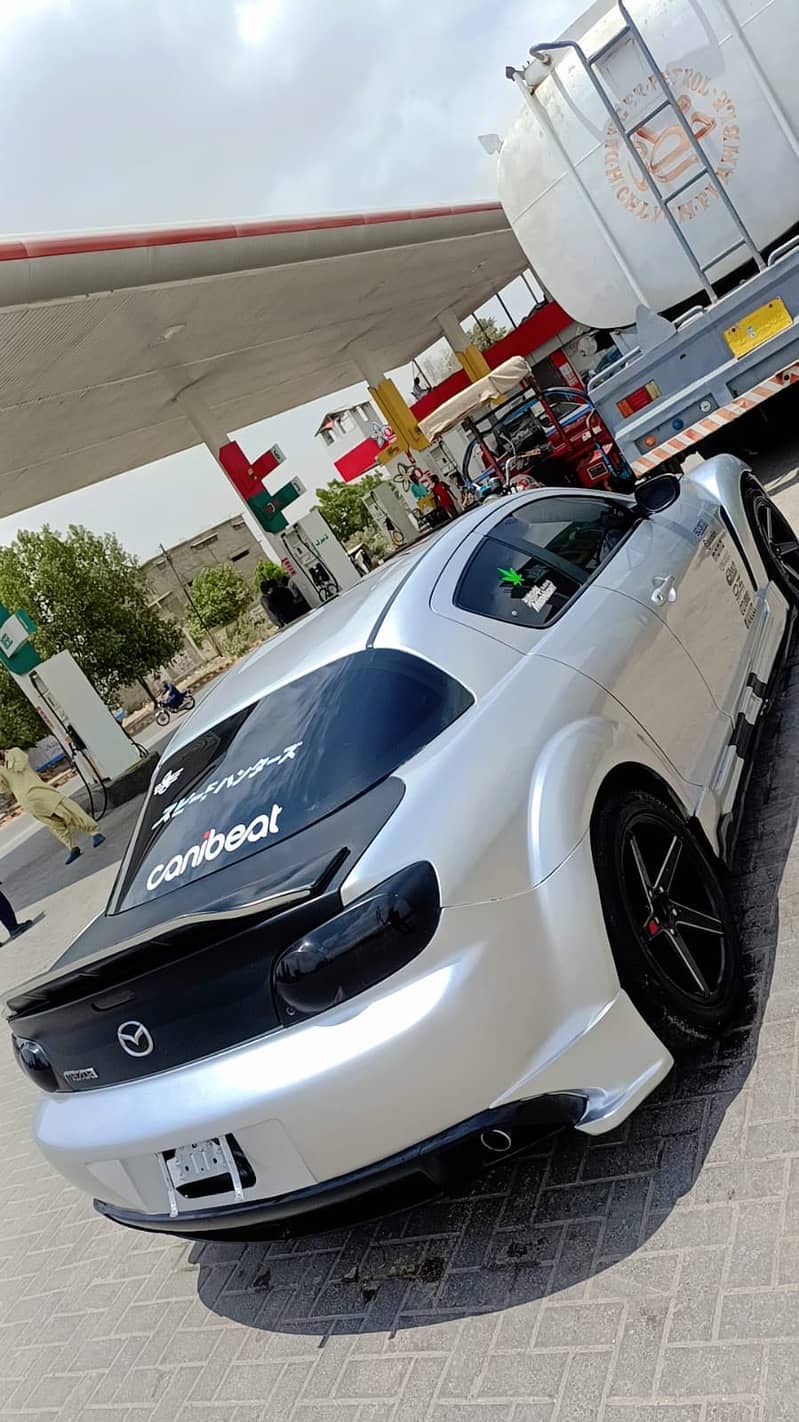 Mazda RX8 2004 0